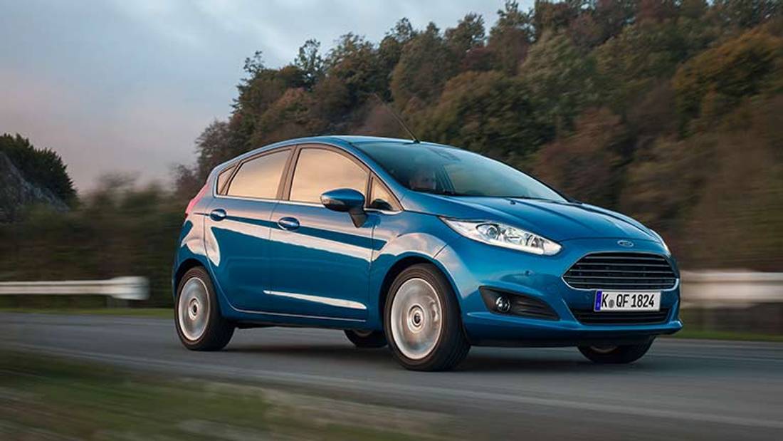 Ford Fiesta vedere din lateral