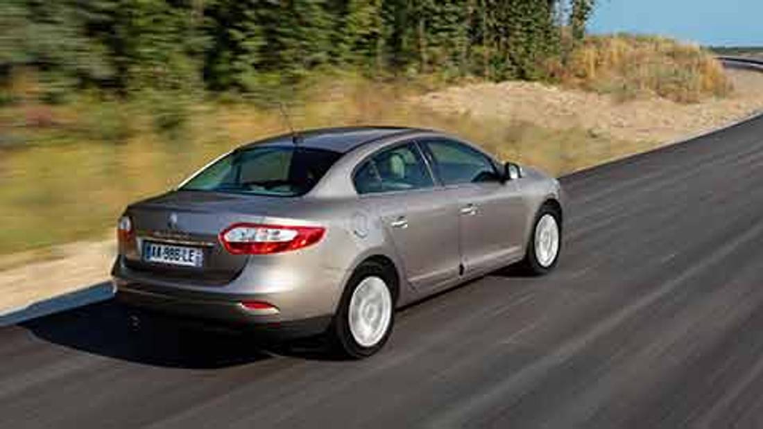 Renault Fluence din spate