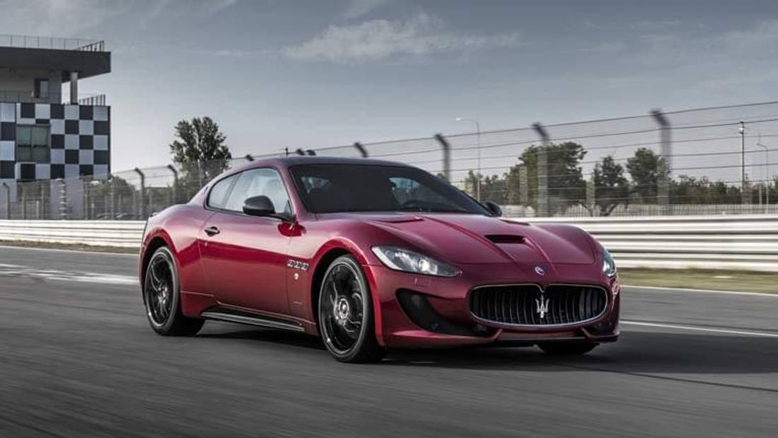 Maserati GranTurismo vedere din fata