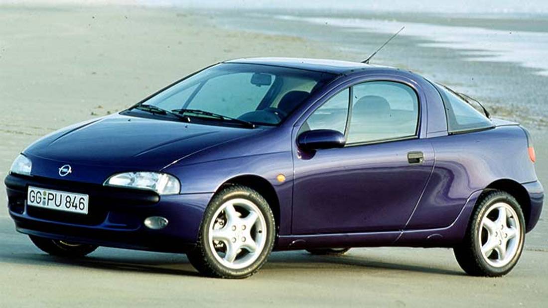 Opel Tigra albastru