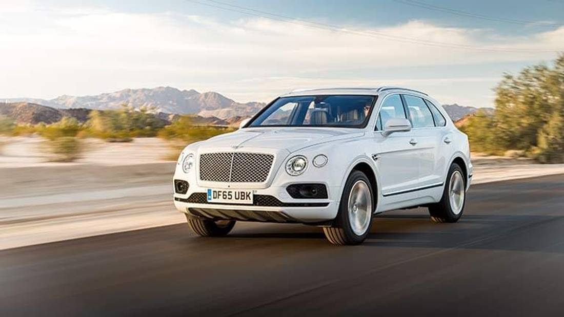 Bentley Bentayga vedere din fata