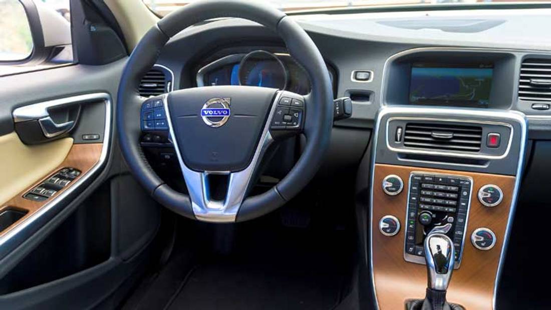 interior Volvo S60