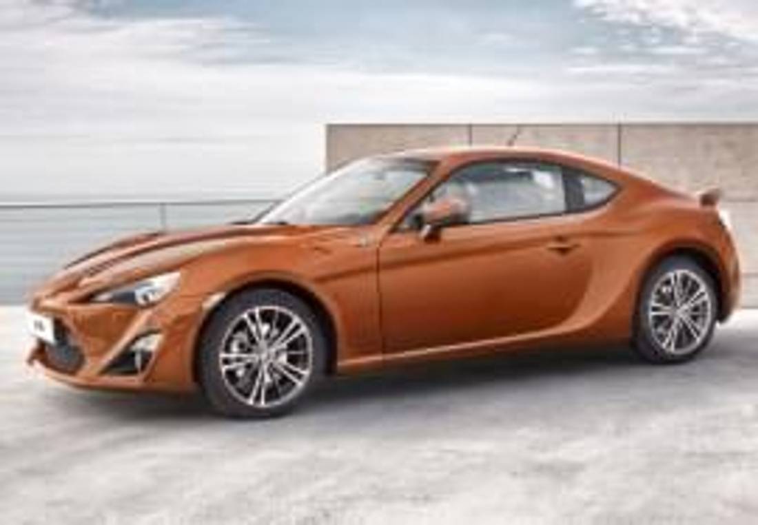 Toyota GT86 privită din lateral