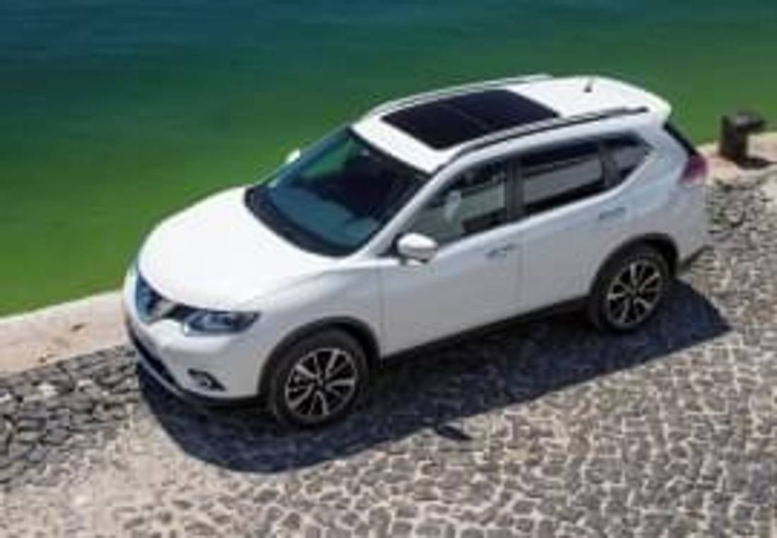 Nissan X-Trail de sus