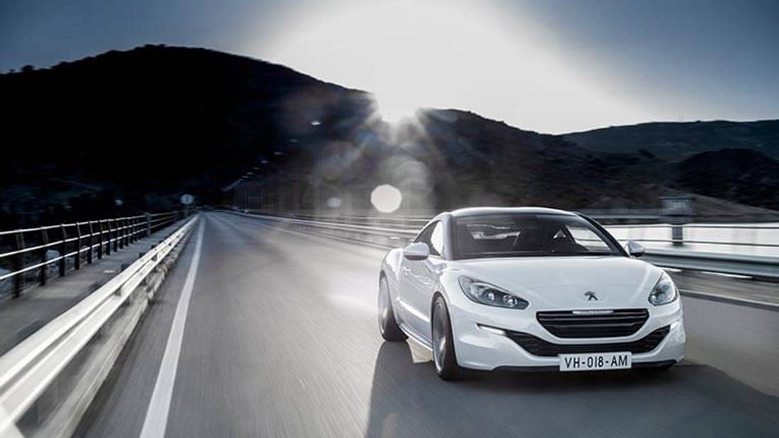 Peugeot RCZ vedere din fata