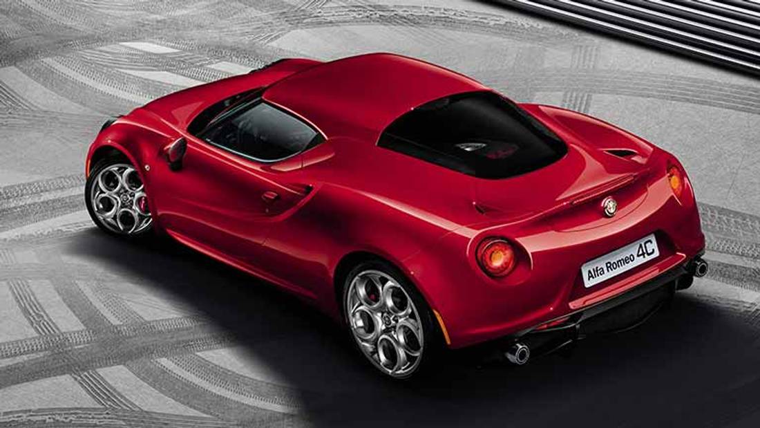 Alfa Romeo 4C vedere din spate