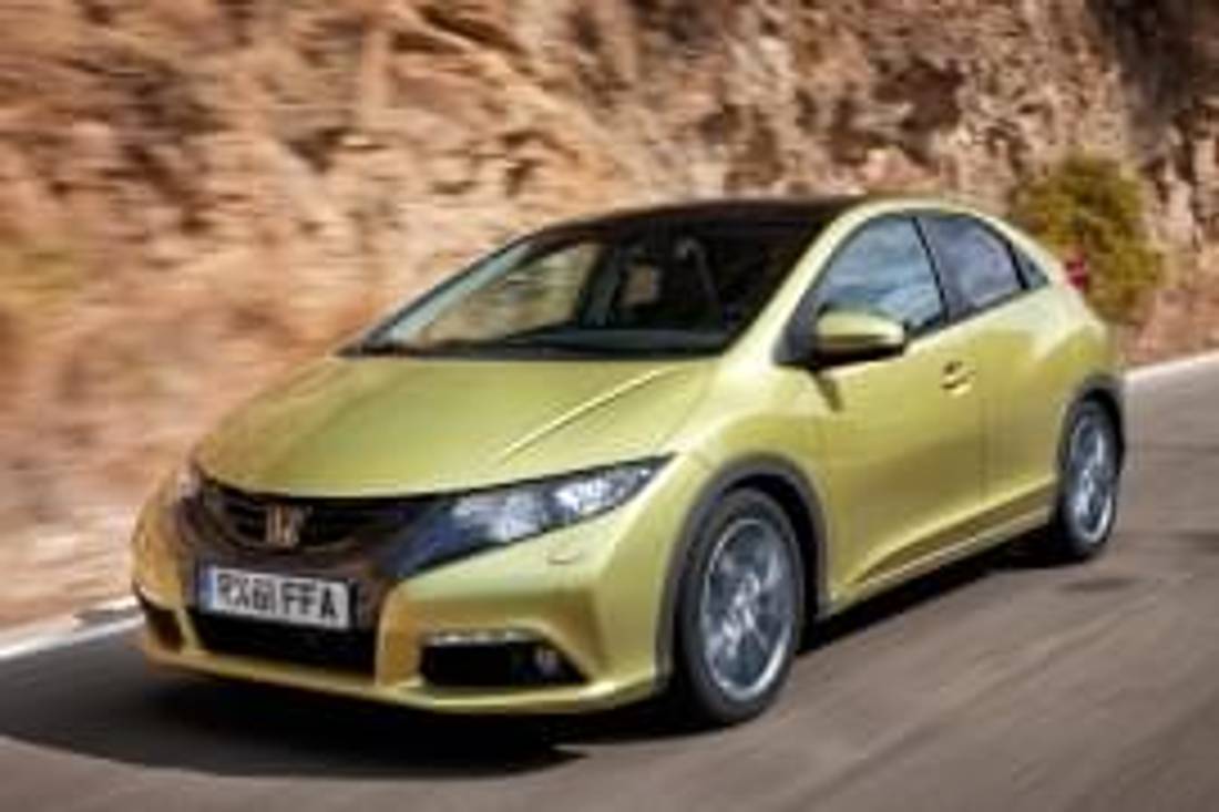 Honda Civic din partea frontală 