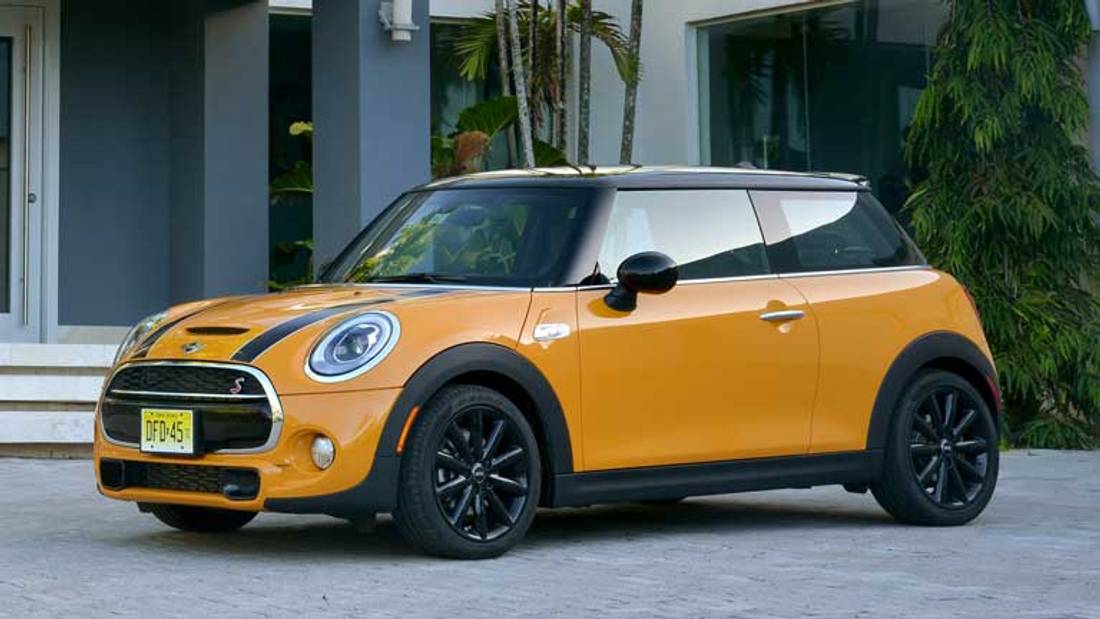 Mini Cooper S vedere din fata