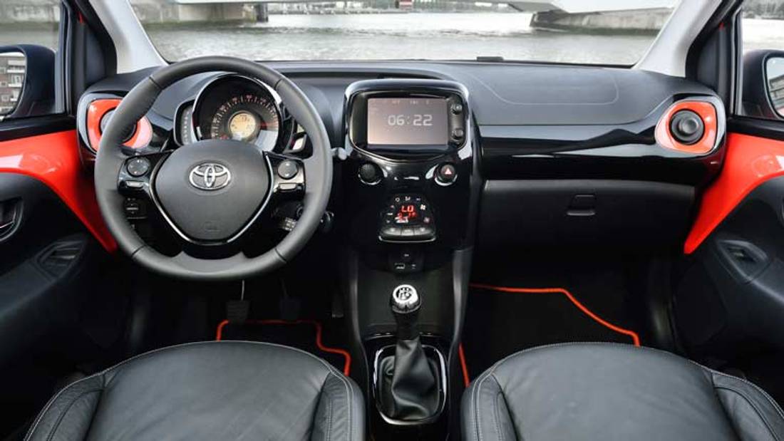 interior Toyota Aygo