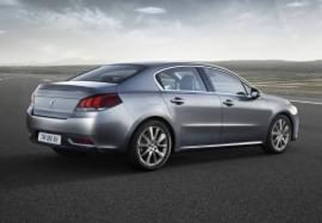 Peugeot 508 von hinten