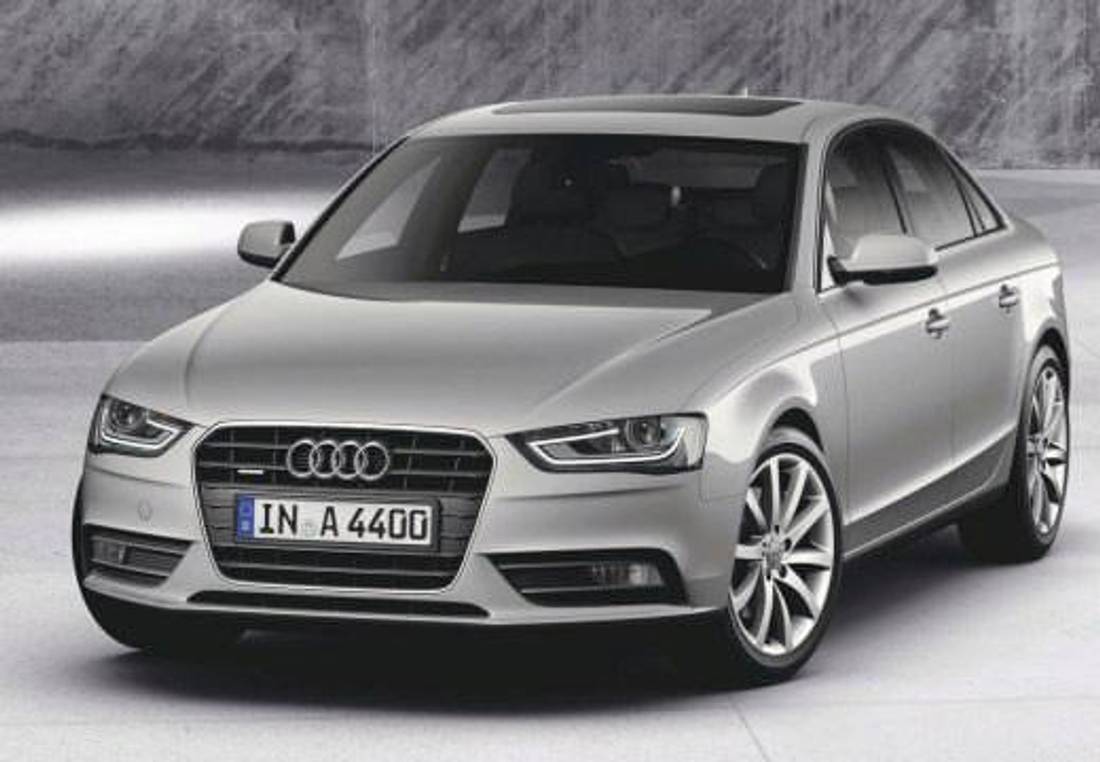 Audi A4 argintiu