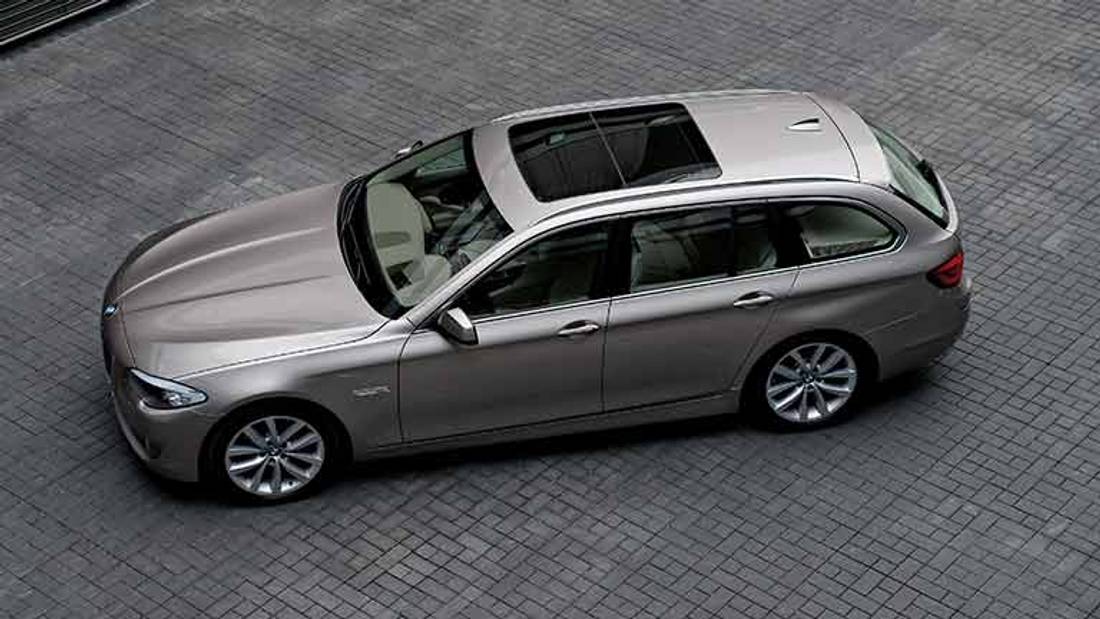 BMW 520 vedere de sus