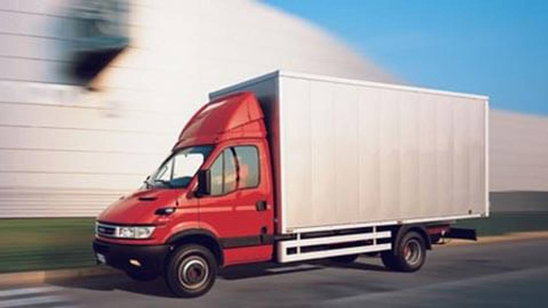 Iveco Daily vedere din lateral