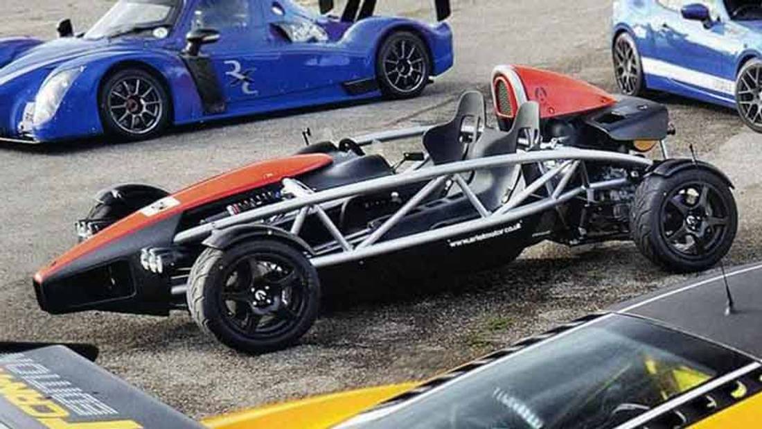 Ariel Atom vedere din lateral