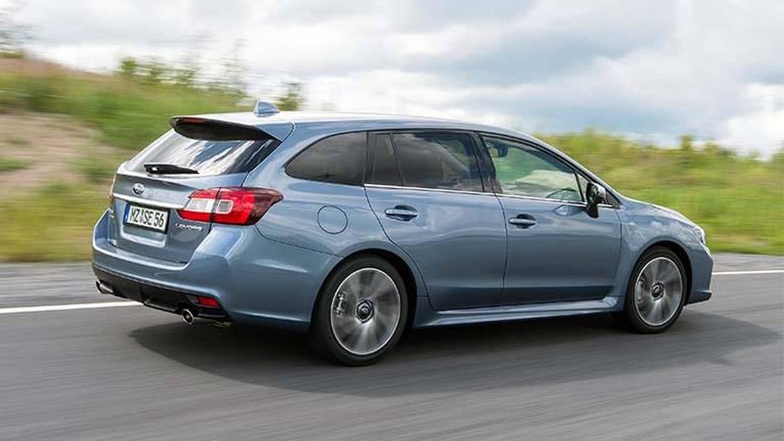 vedere din spate Subaru Levorg