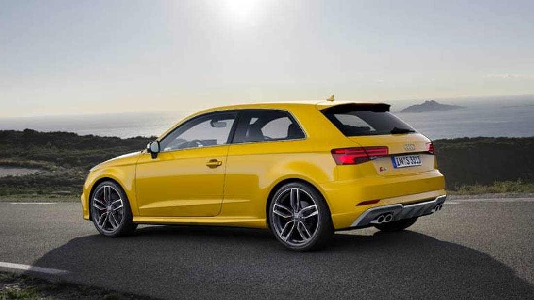 Audi S3 privit din lateral