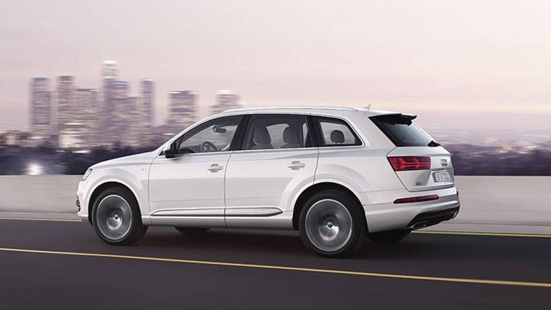 Audi Q7 privit din lateral