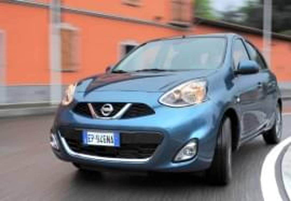 Nissan Micra din față