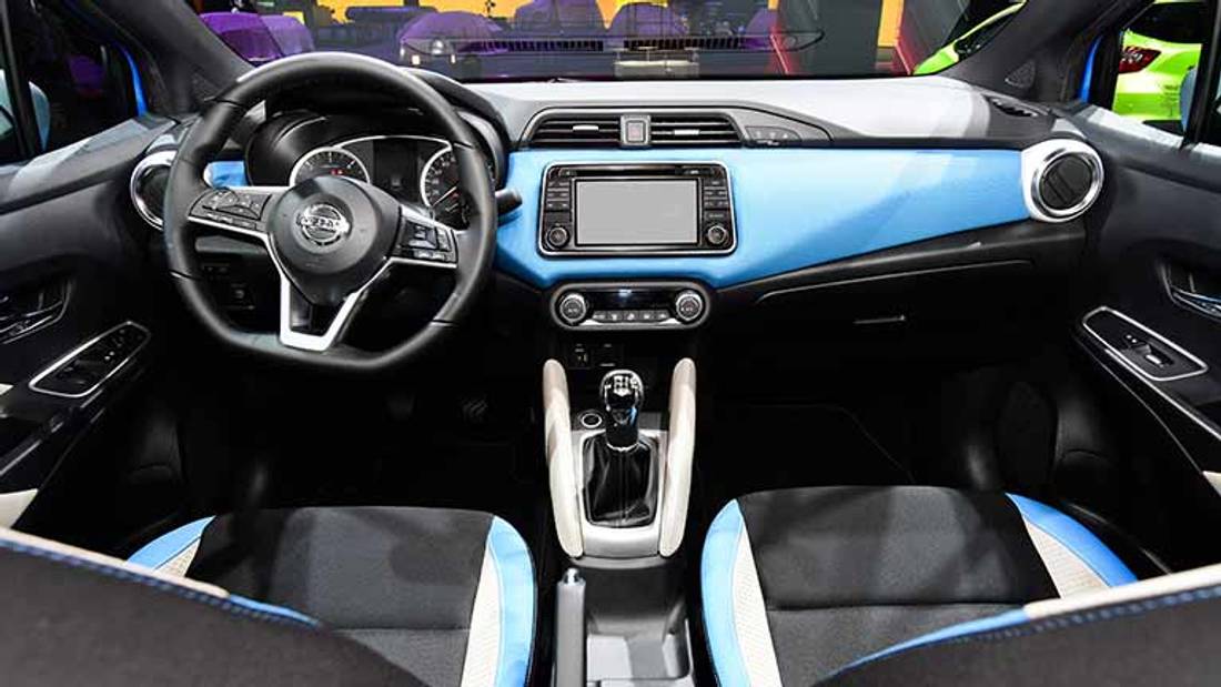 interior Nissan Micra