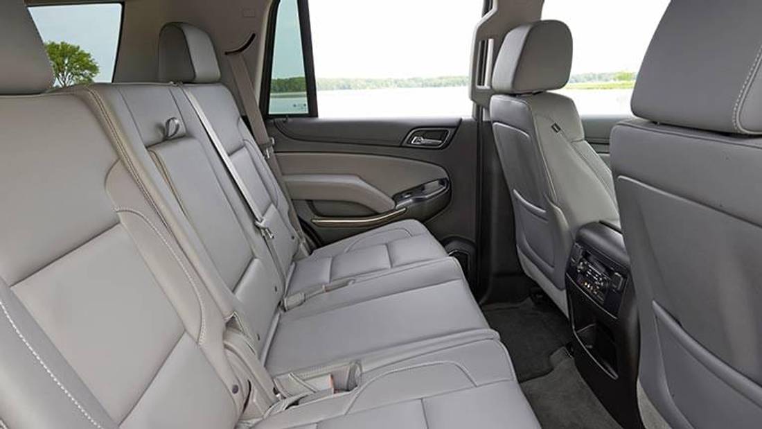 interiorul Chevrolet Tahoe