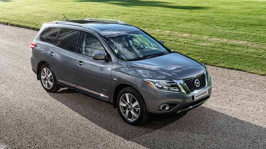 Nissan Pathfinder vedere din fata