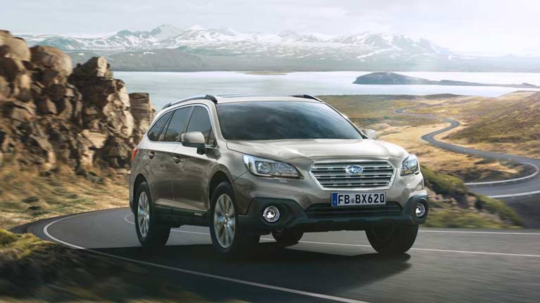 Subaru OUTBACK vedere din fata