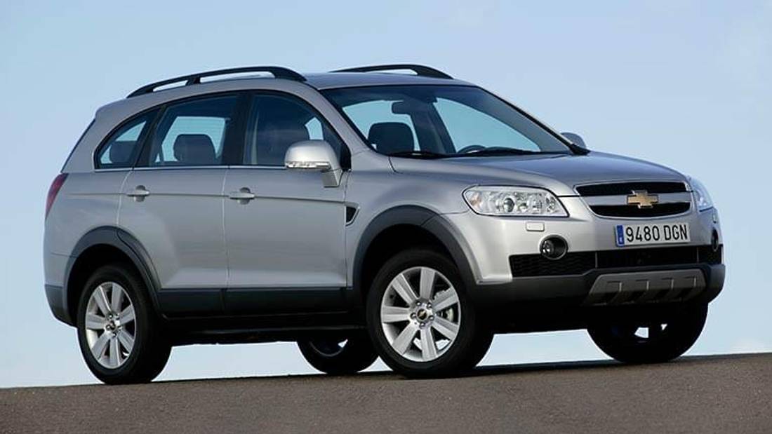 Chevrolet Captiva vedere din fata