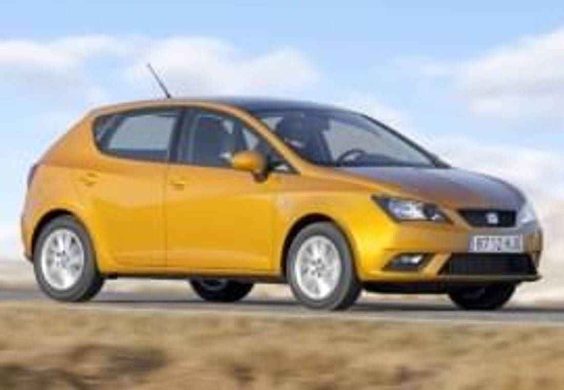 SEAT Ibiza din lateral