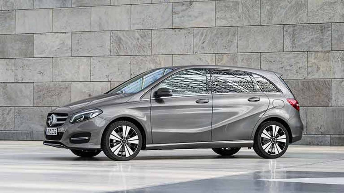 Mercedes Benz Clasa B vedere din lateral