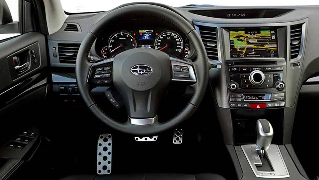 Interior Subaru Legacy