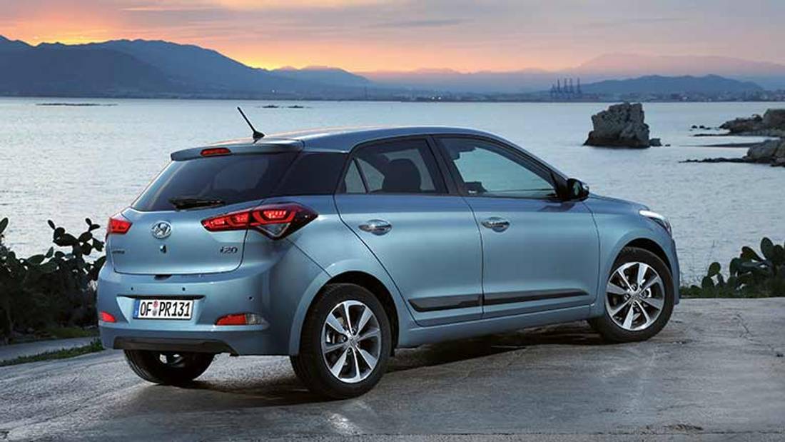 Hyundai i20 vedere din lateral