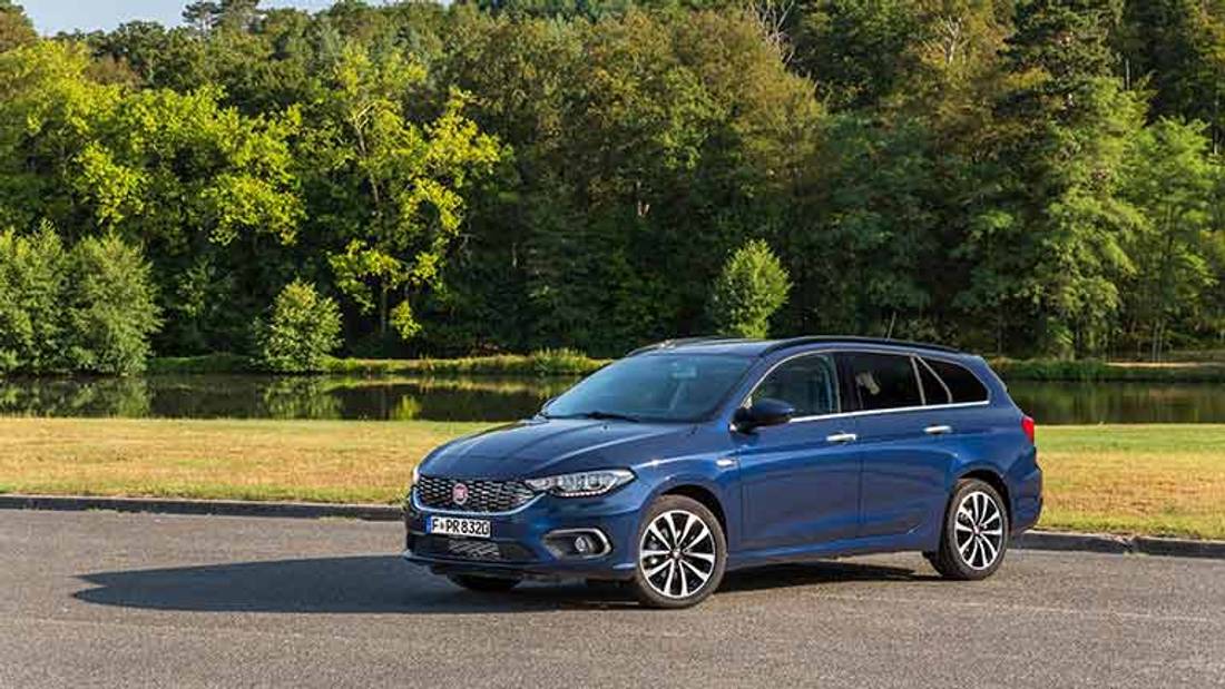 Fiat Tipo vedere din exterior