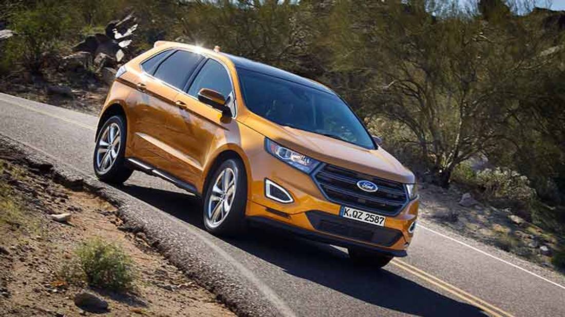 Ford Edge privit din lateral