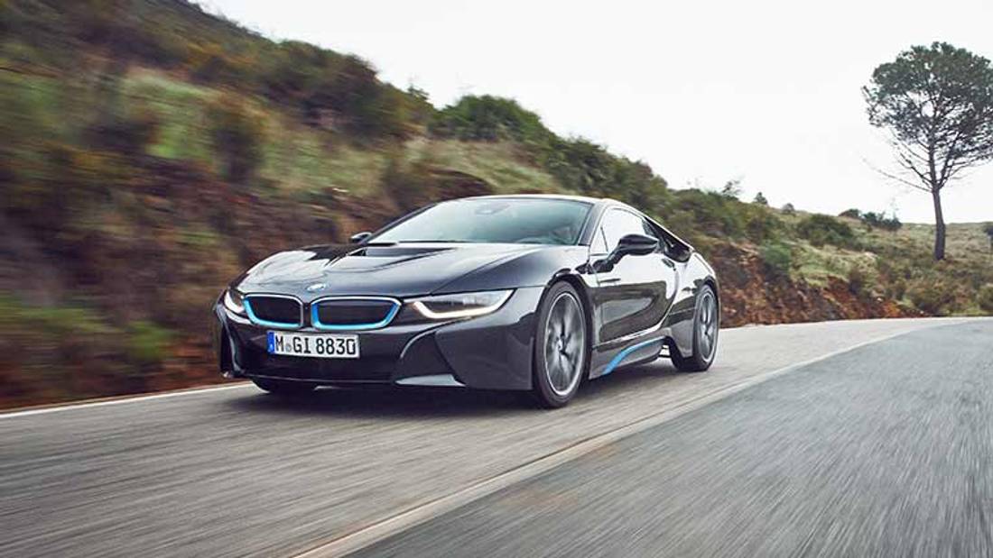 BMW i8 privit din fata