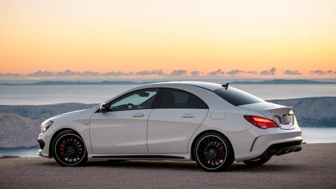 Mercedes Benz CLA