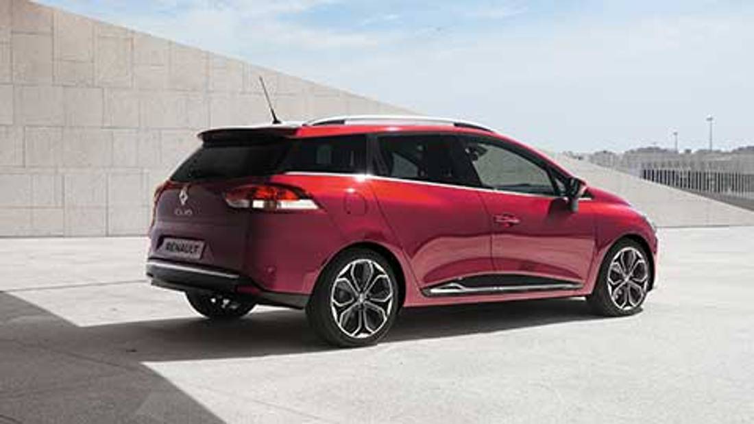 Renault Clio privit din lateral