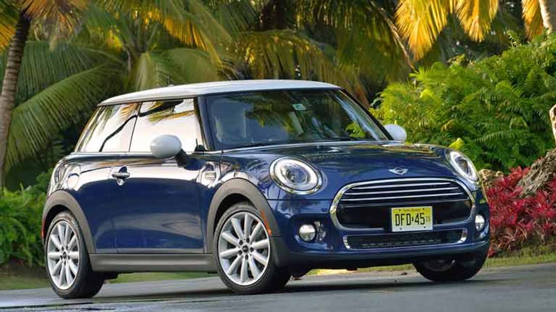 Mini Cooper vedere din fata