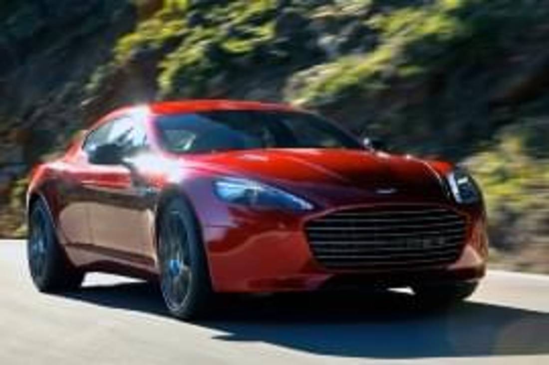 Aston Martin Rapide S din față