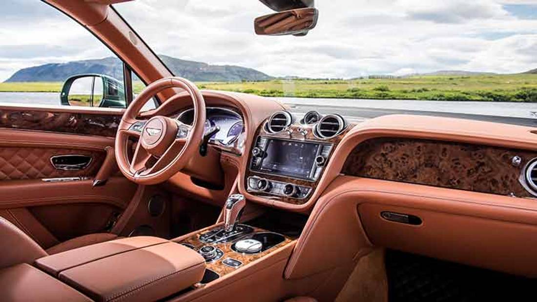 interior Bentley Bentayga
