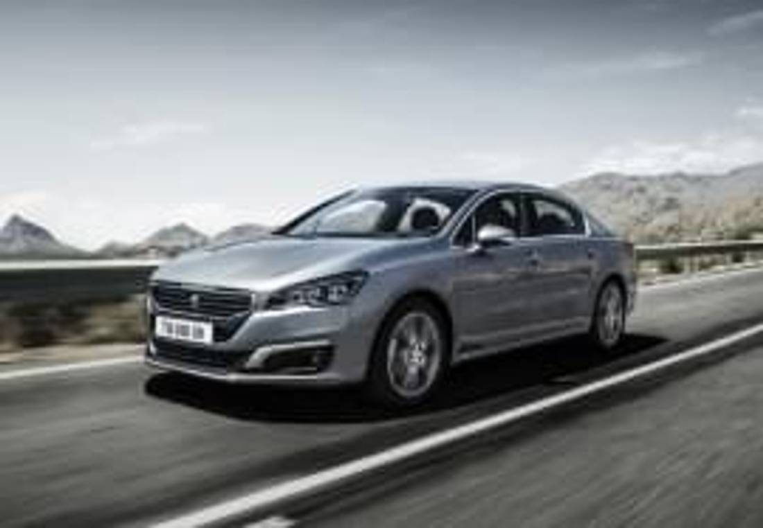 Peugeot 508 von vorn