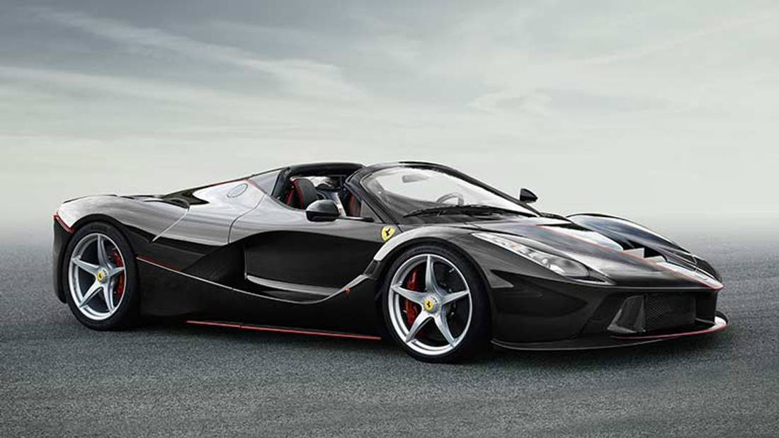 Ferrari LaFerrari vedere din lateral