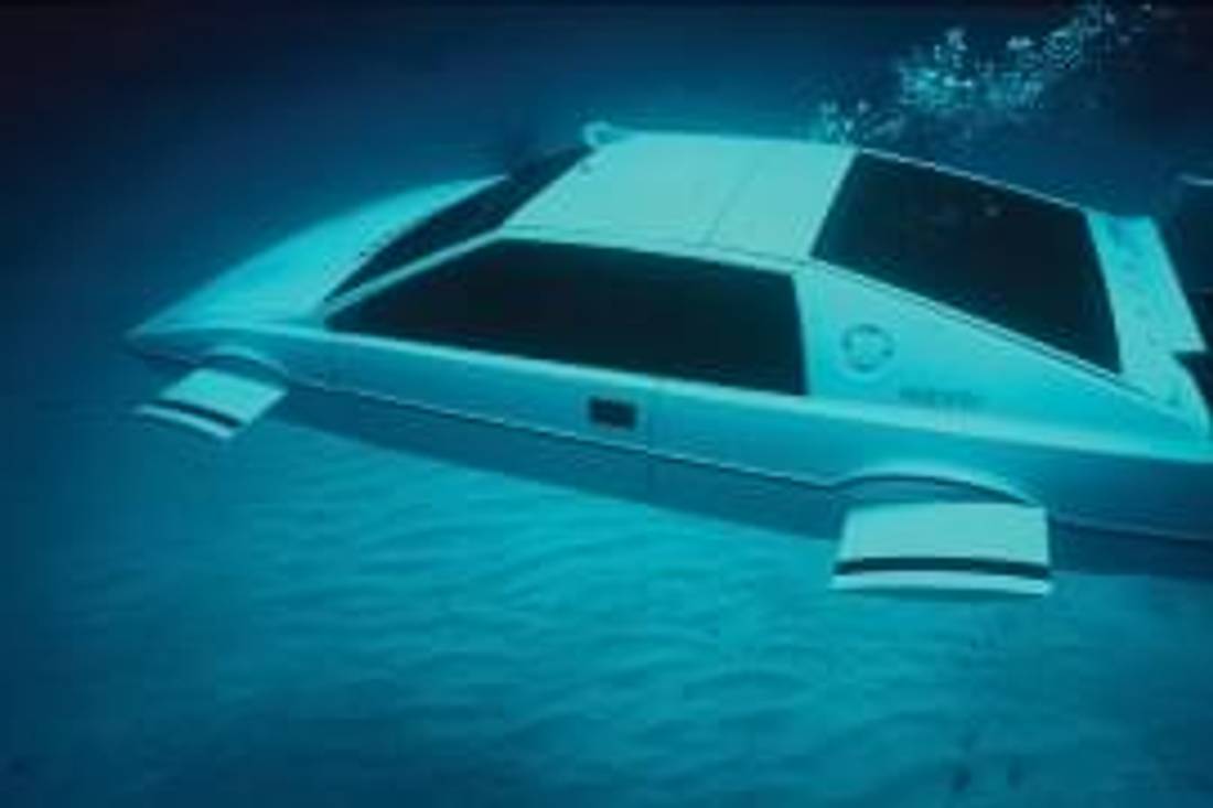 Lotus Esprit Series One în filmul James-Bond