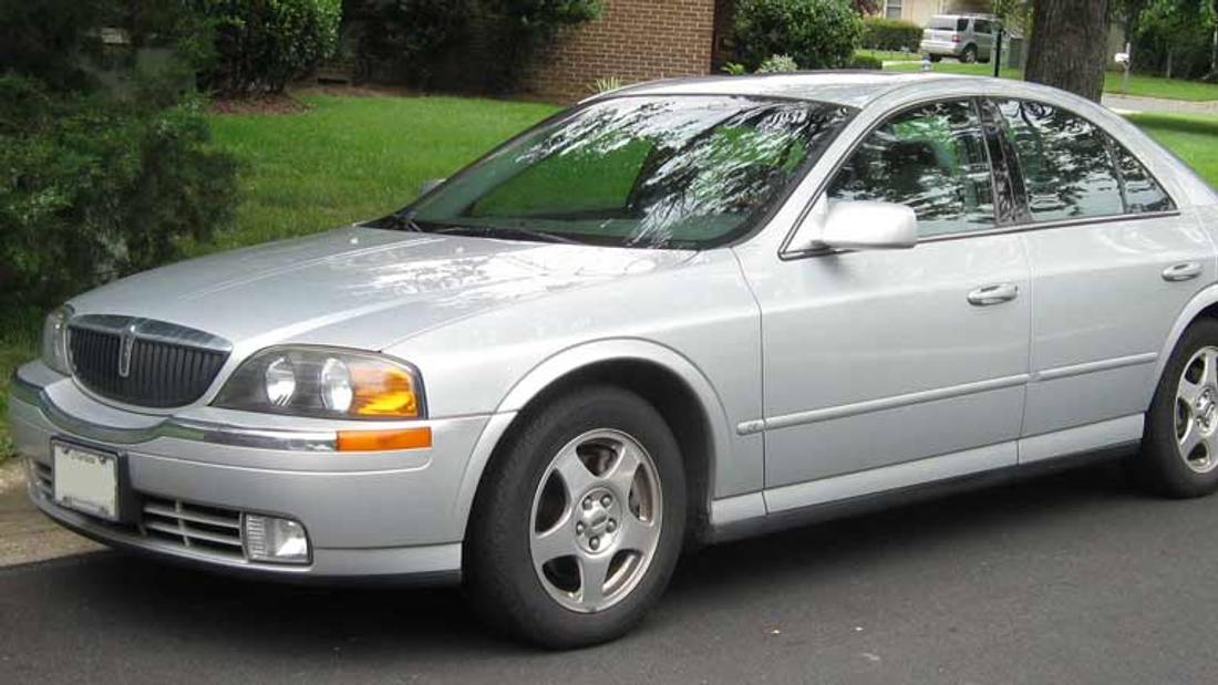 Lincoln LS