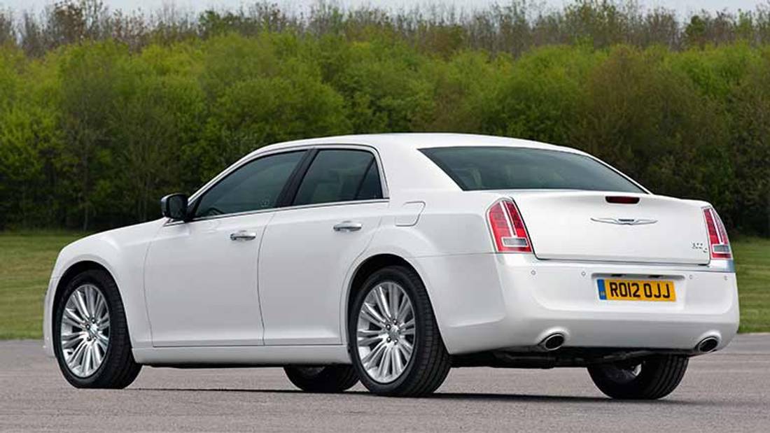 Chrysler 300C vedere din spate