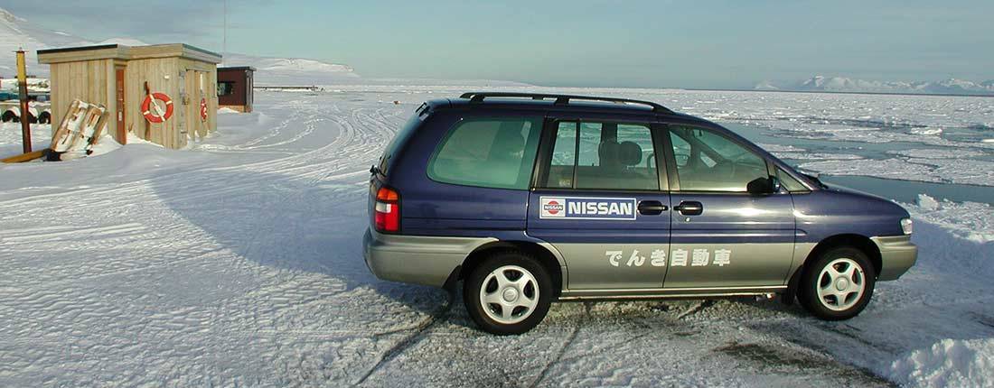 nissan-prairie-l-01.jpg